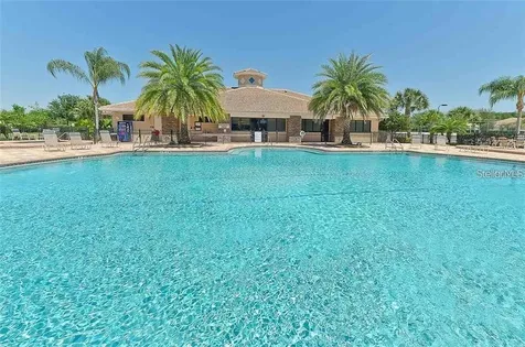 915 Fairwaycove Lane Bradenton FL 34212