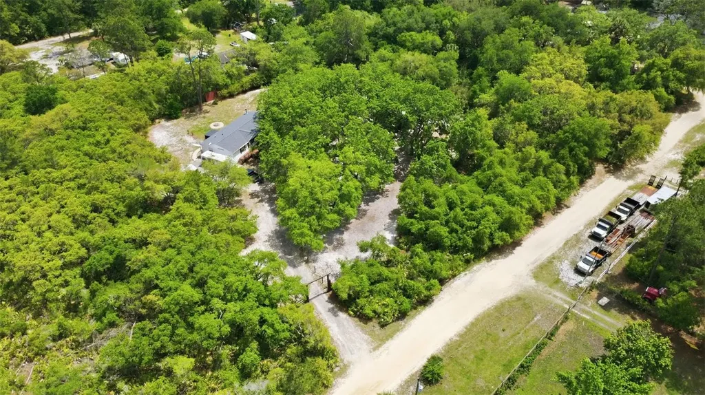 41736 Apollo Lane Deland FL 32720