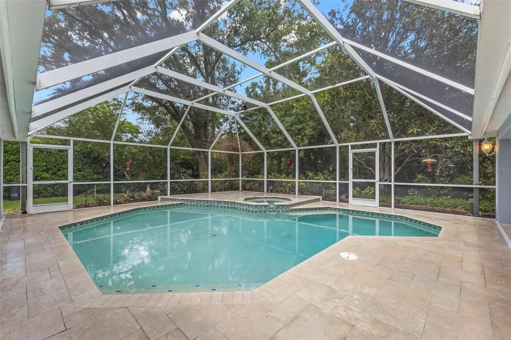 1404 Oxfordshire Court Brandon FL 33510