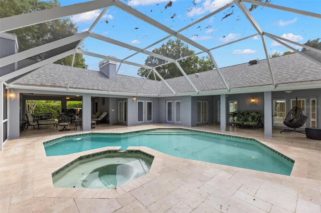 1404 Oxfordshire Court Brandon FL 33510