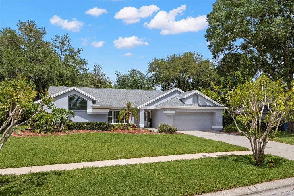1404 Oxfordshire Court Brandon FL 33510