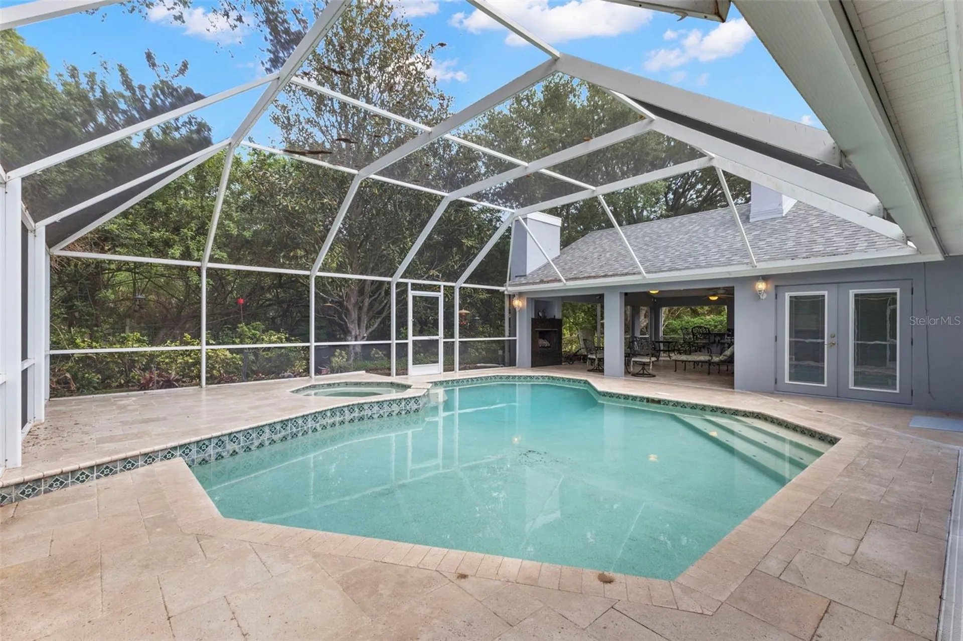1404 Oxfordshire Court Brandon FL 33510