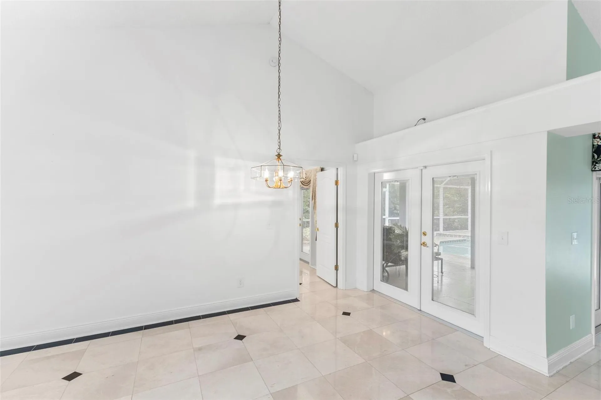 1404 Oxfordshire Court Brandon FL 33510