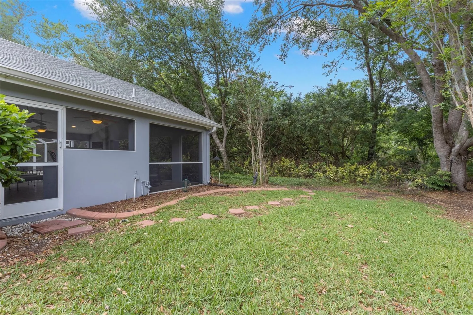 1404 Oxfordshire Court Brandon FL 33510
