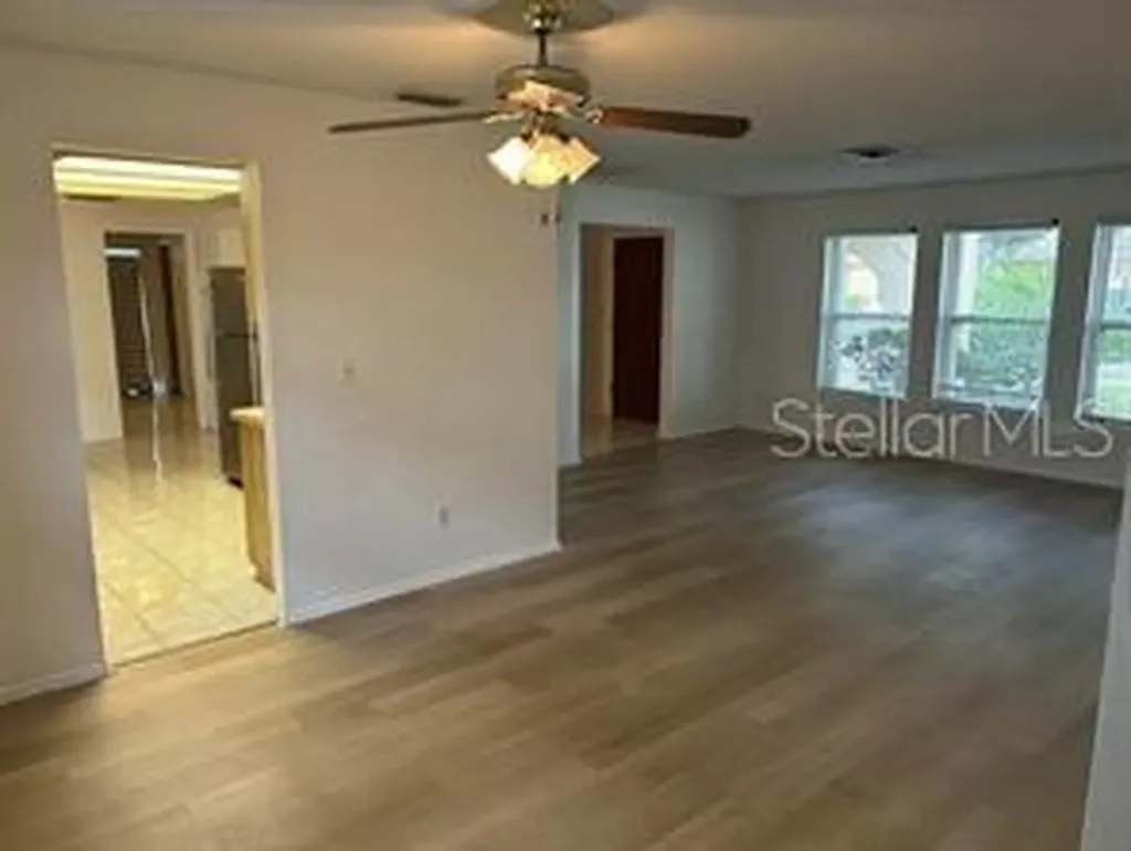 8873 Tami Street Seminole FL 33772