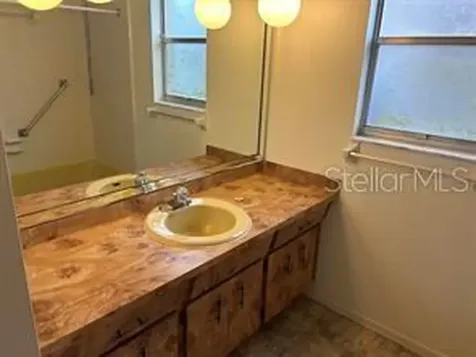 8873 Tami Street Seminole FL 33772