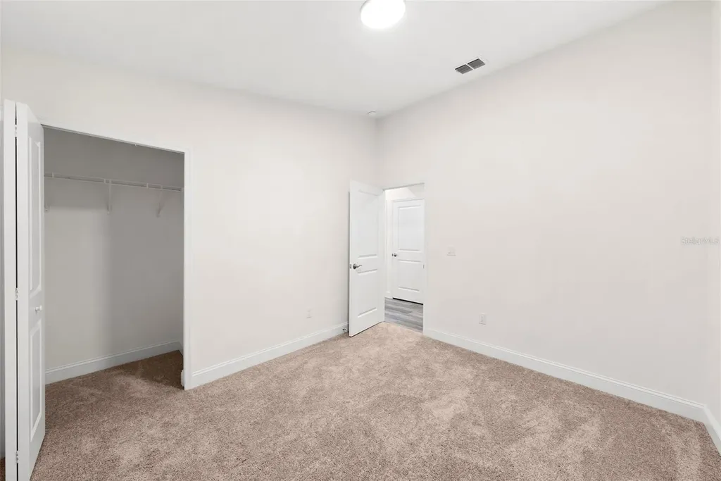 5062 80th Lane N St Petersburg FL 33709