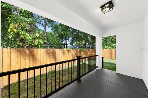 5062 80th Lane N St Petersburg FL 33709