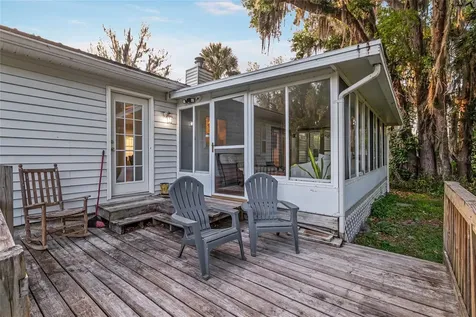 20361 1st Street Mc Intosh FL 32664
