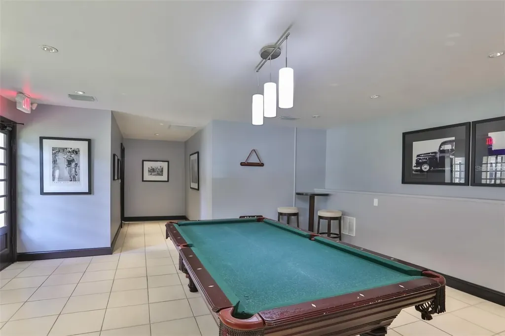 803 Lake Haven Square Brandon FL 33511