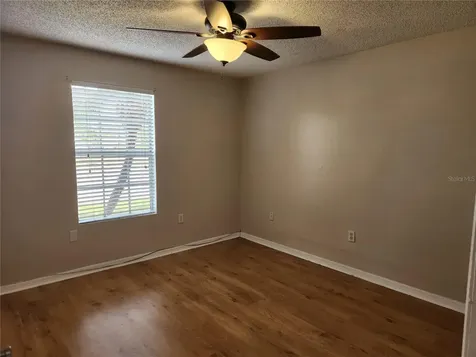 803 Lake Haven Square Brandon FL 33511