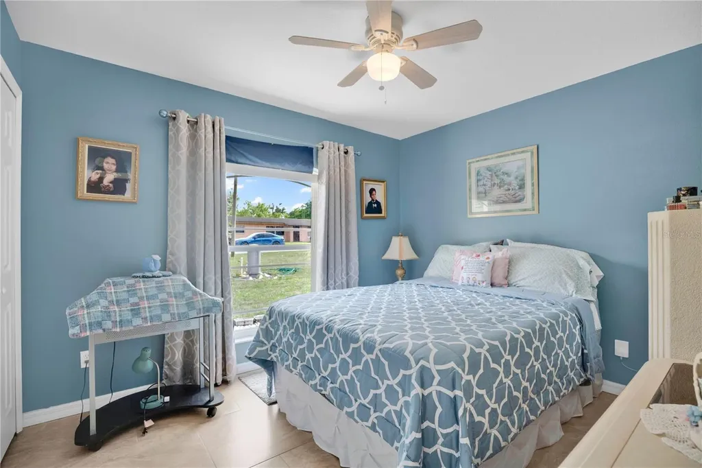 18 Angeles Road Debary FL 32713