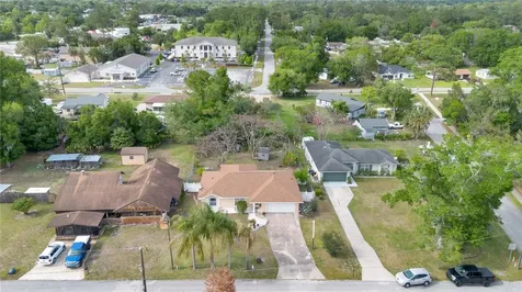 18 Angeles Road Debary FL 32713