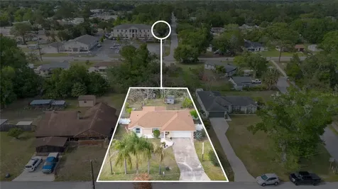 18 Angeles Road Debary FL 32713
