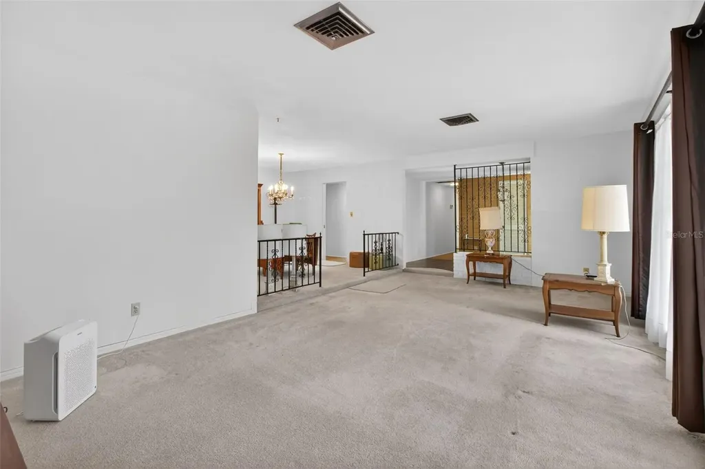 13222 98th Avenue Seminole FL 33776