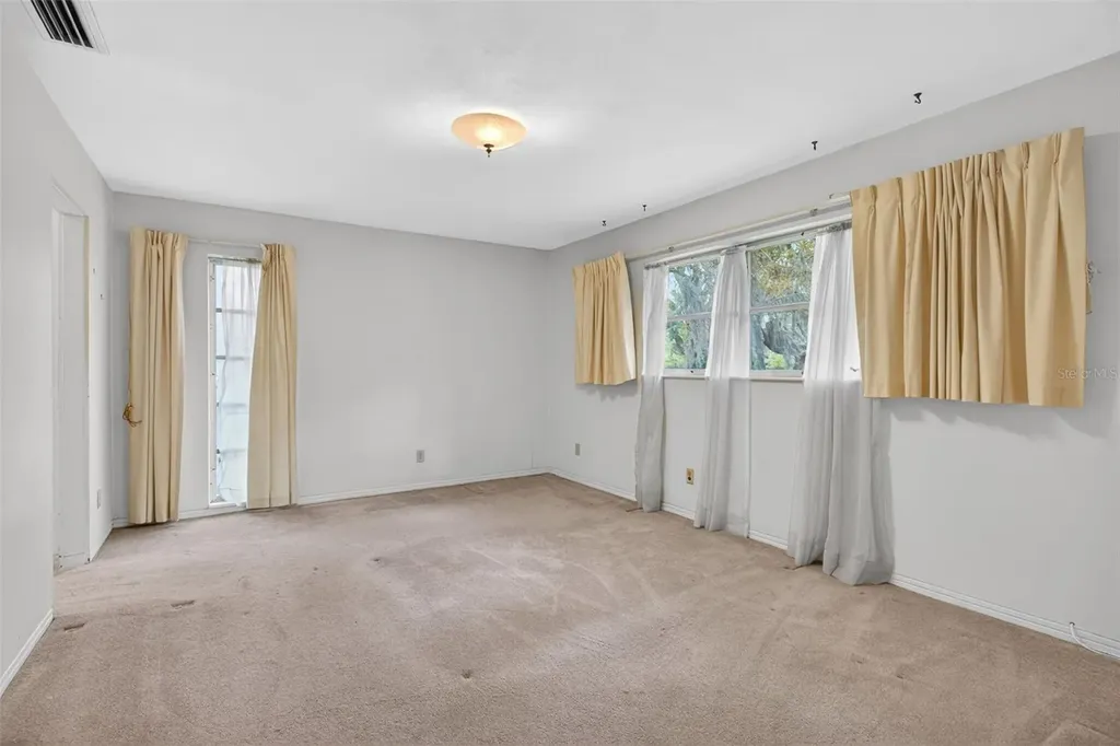 13222 98th Avenue Seminole FL 33776