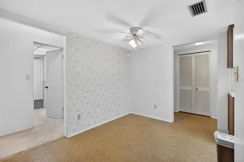13222 98th Avenue Seminole FL 33776
