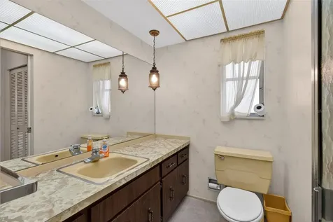 13222 98th Avenue Seminole FL 33776