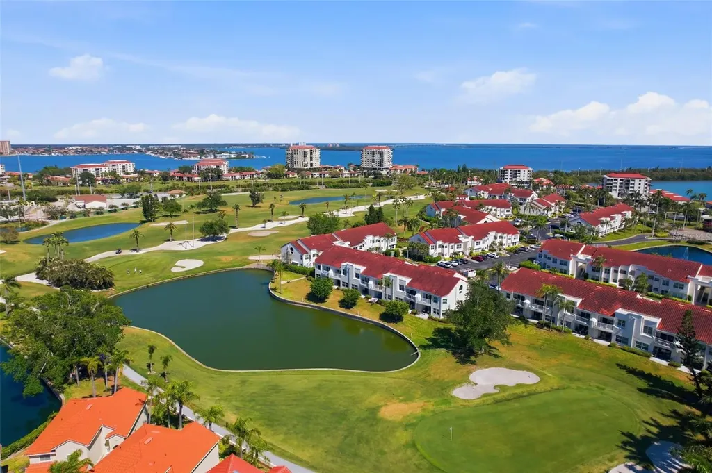 6077 Bahia Del Mar Boulevard St Petersburg FL 33715