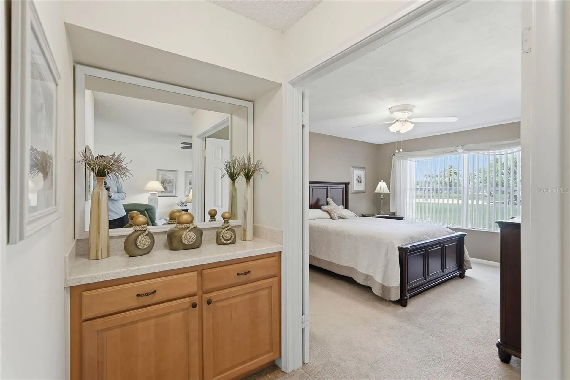 6077 Bahia Del Mar Boulevard St Petersburg FL 33715