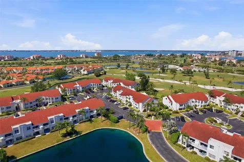 6077 Bahia Del Mar Boulevard St Petersburg FL 33715