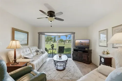 6077 Bahia Del Mar Boulevard St Petersburg FL 33715