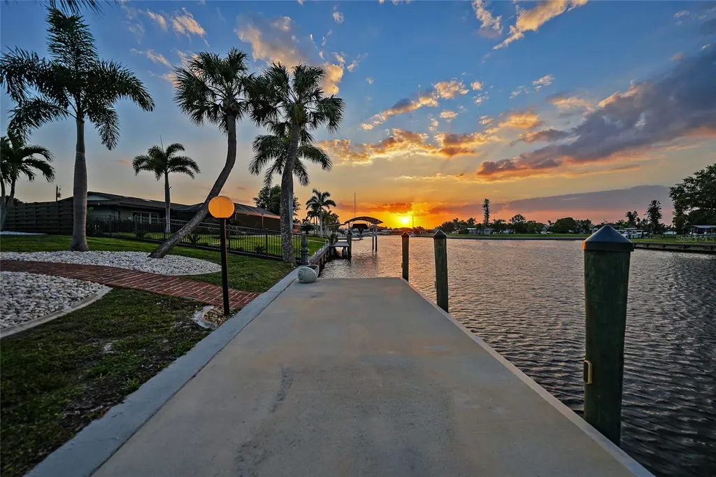 374 Severin Road SE Port Charlotte FL 33952