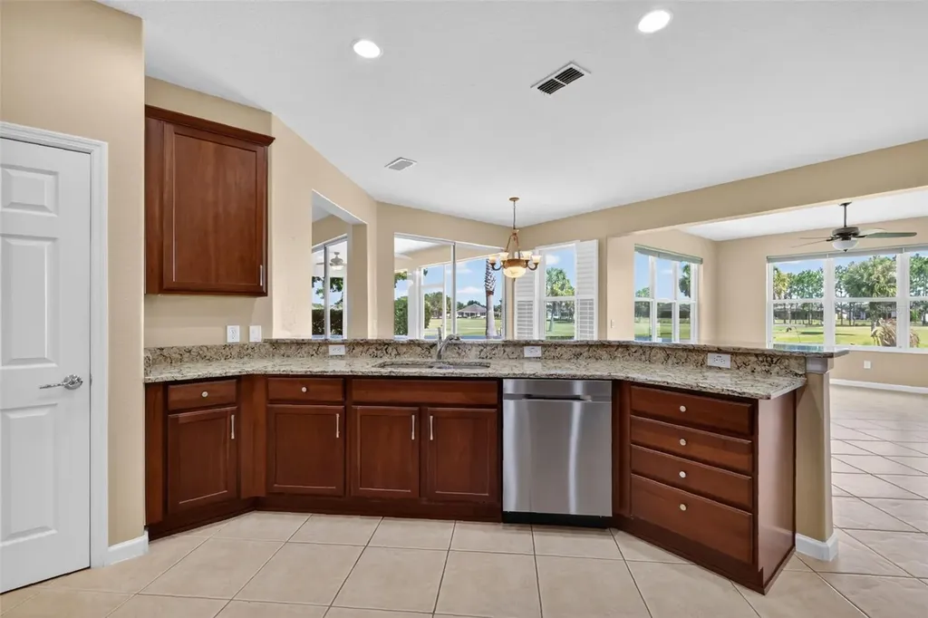 9455 SW 71st Loop Ocala FL 34481
