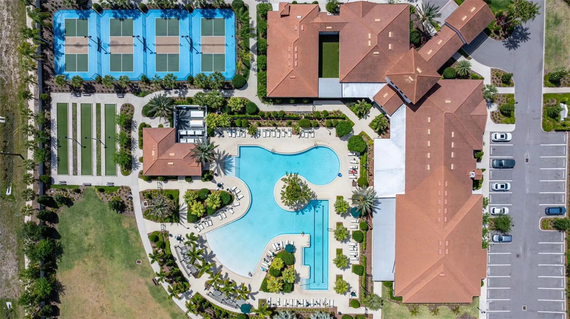 5410 Story Grass Court Wimauma FL 33598