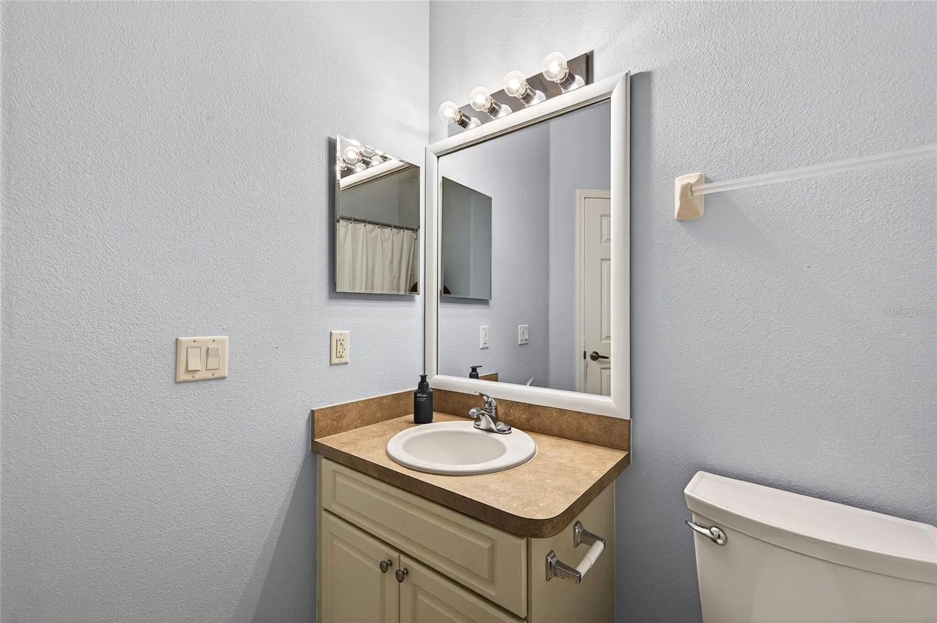 3409 38th Terrace E Bradenton FL 34208