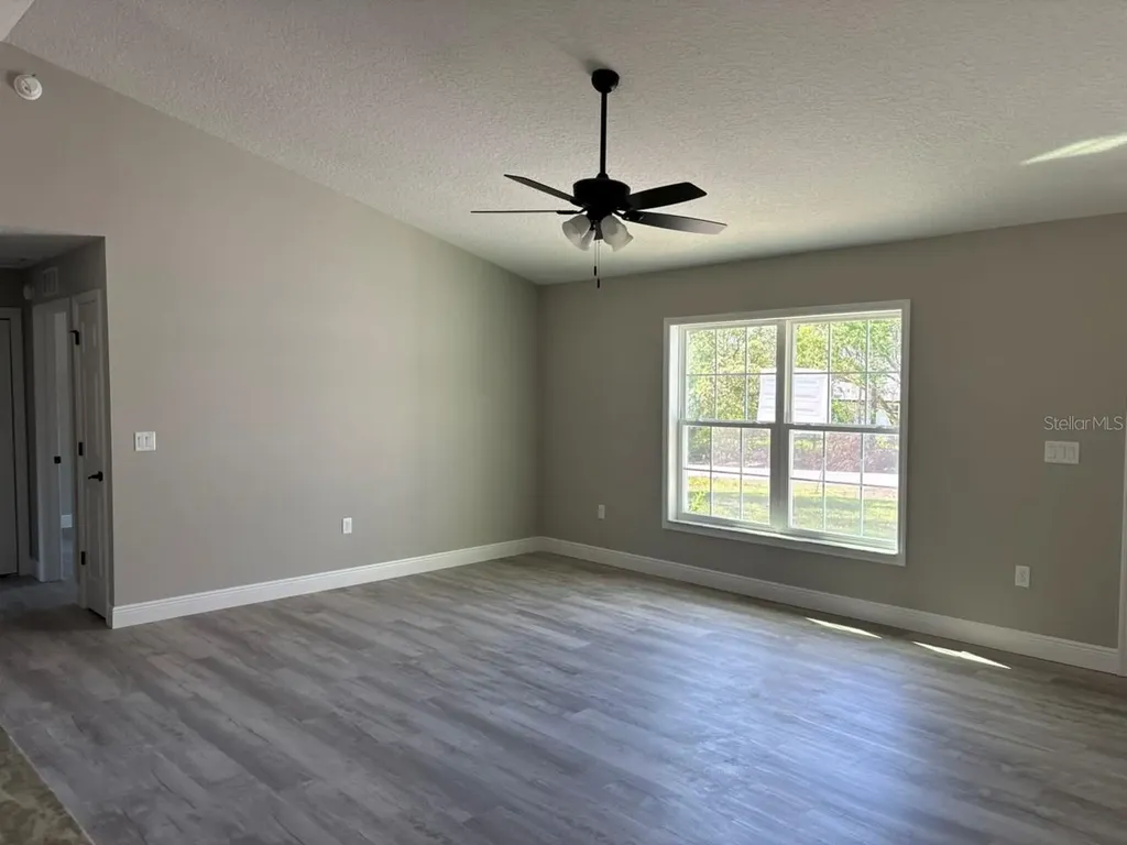 3055 W Viking Lane Dunnellon FL 34433