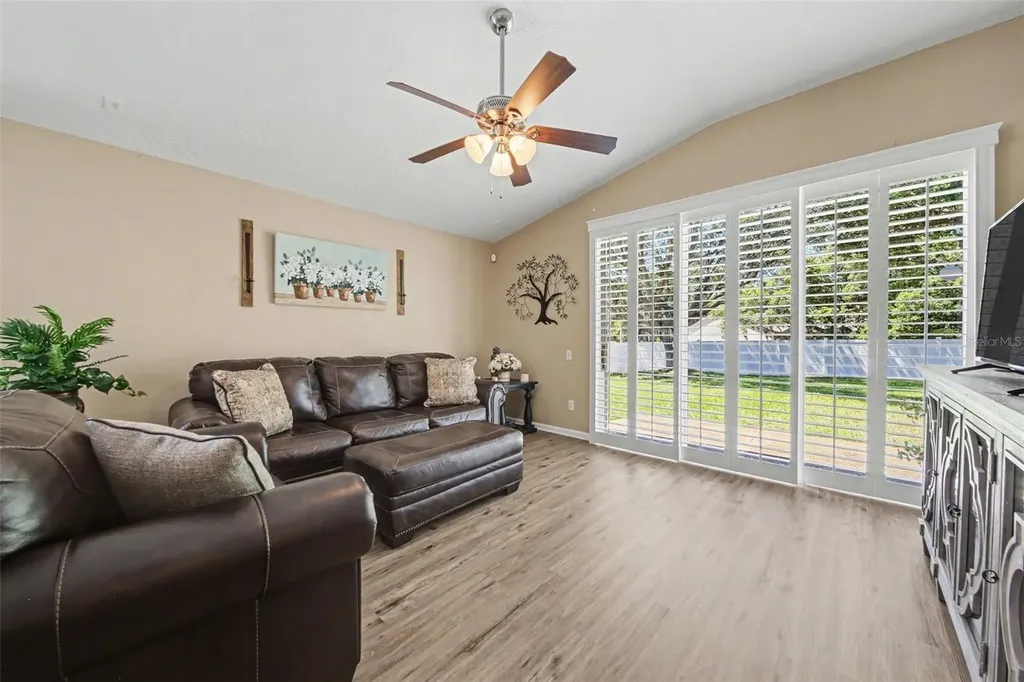 1823 Laurel Brook Loop Casselberry FL 32707