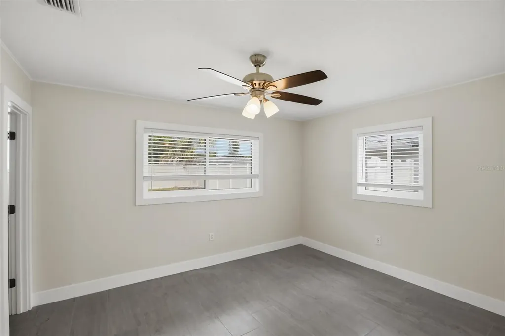 3106 Oxford Drive W Bradenton FL 34205