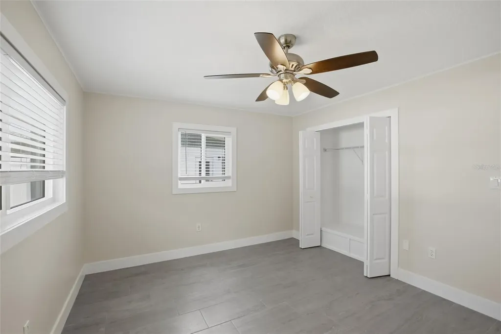 3106 Oxford Drive W Bradenton FL 34205