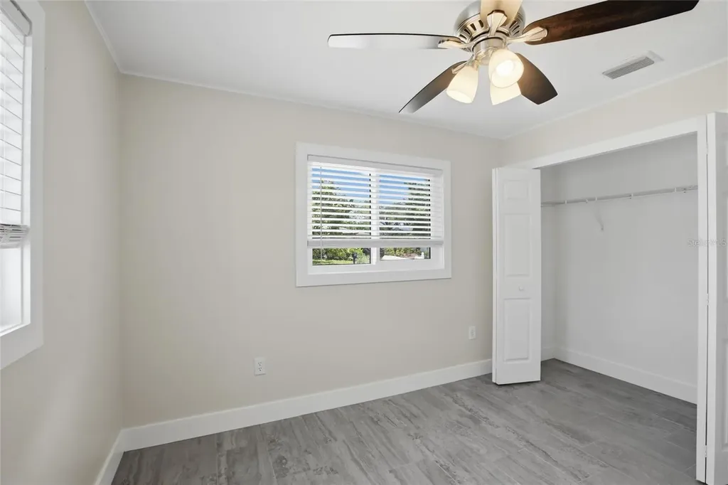 3106 Oxford Drive W Bradenton FL 34205