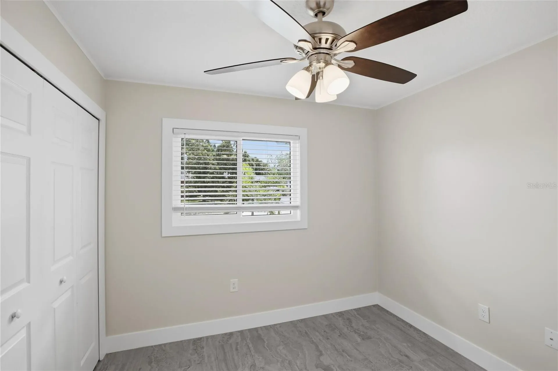 3106 Oxford Drive W Bradenton FL 34205