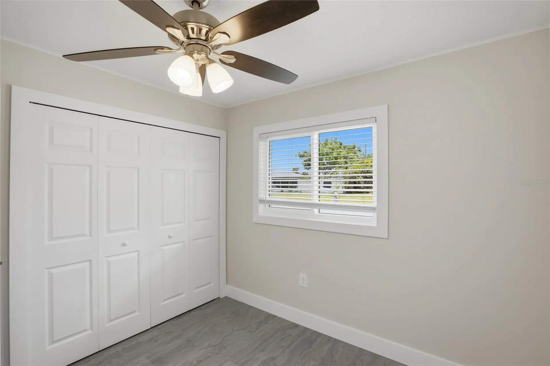 3106 Oxford Drive W Bradenton FL 34205