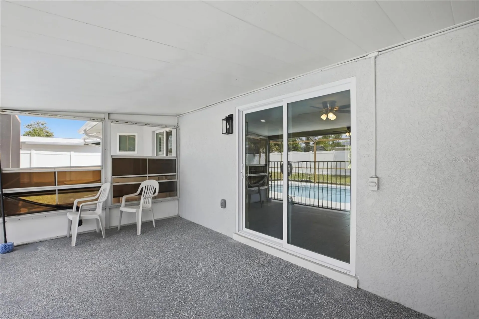 3106 Oxford Drive W Bradenton FL 34205