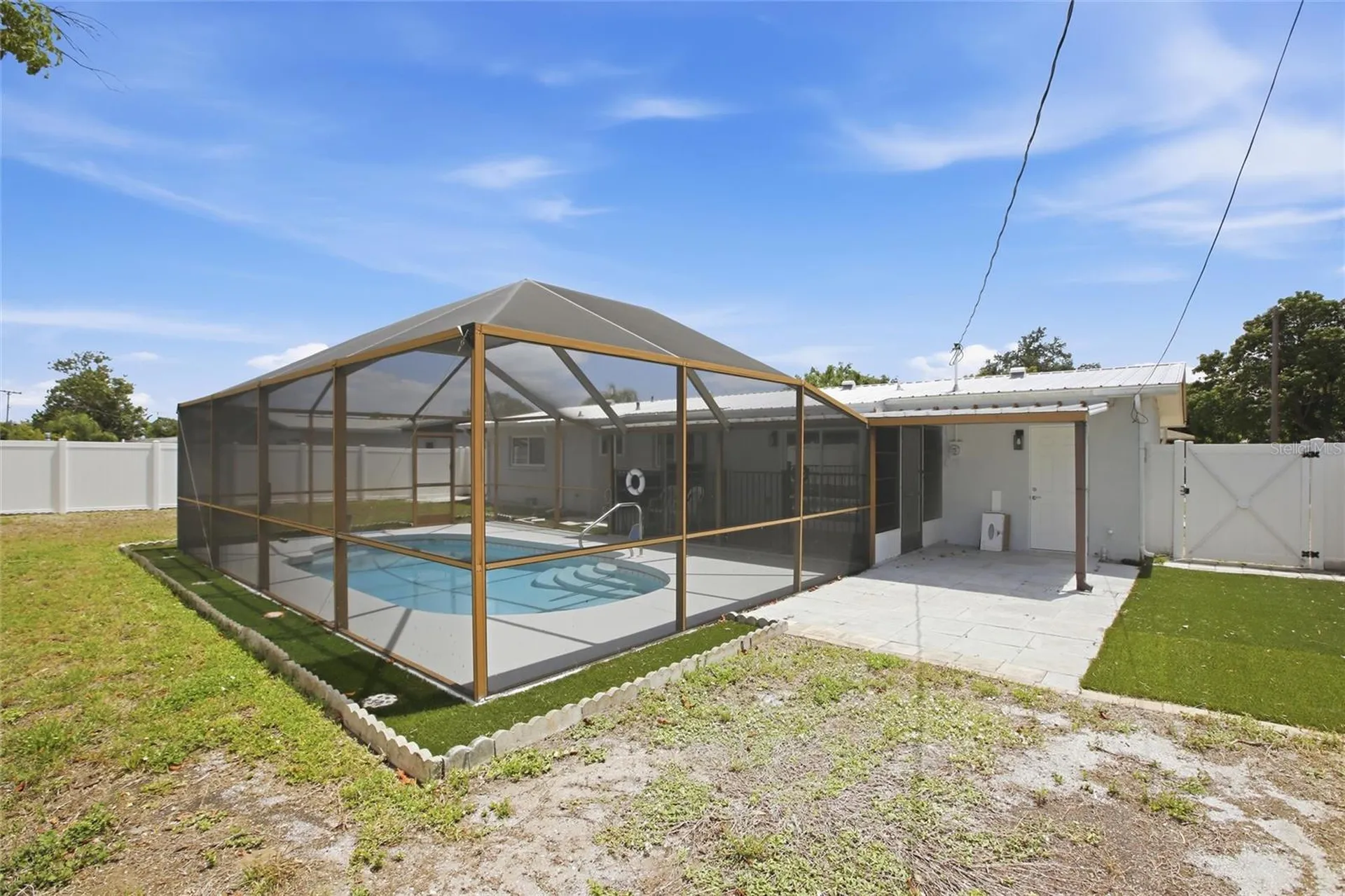 3106 Oxford Drive W Bradenton FL 34205