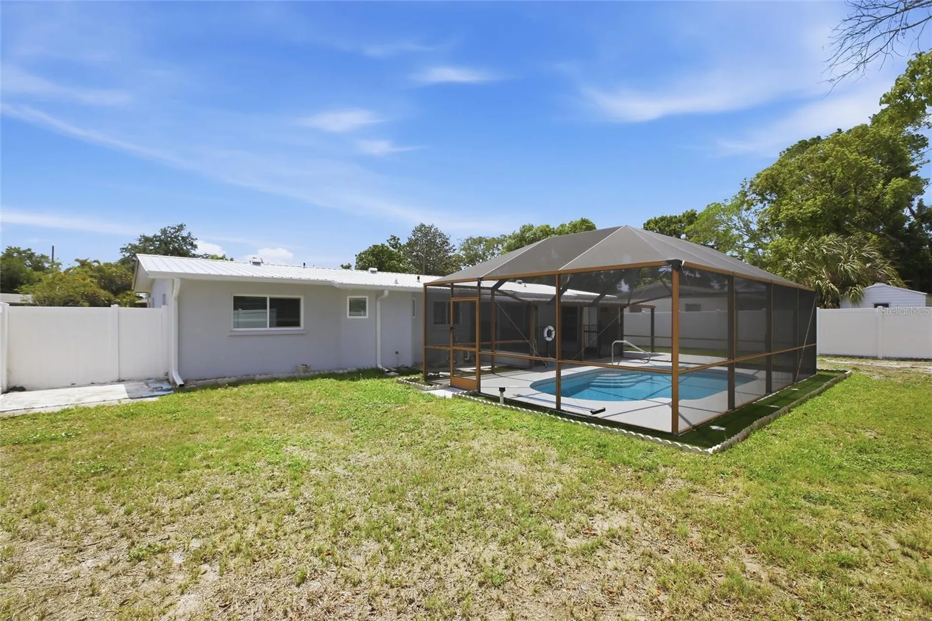 3106 Oxford Drive W Bradenton FL 34205