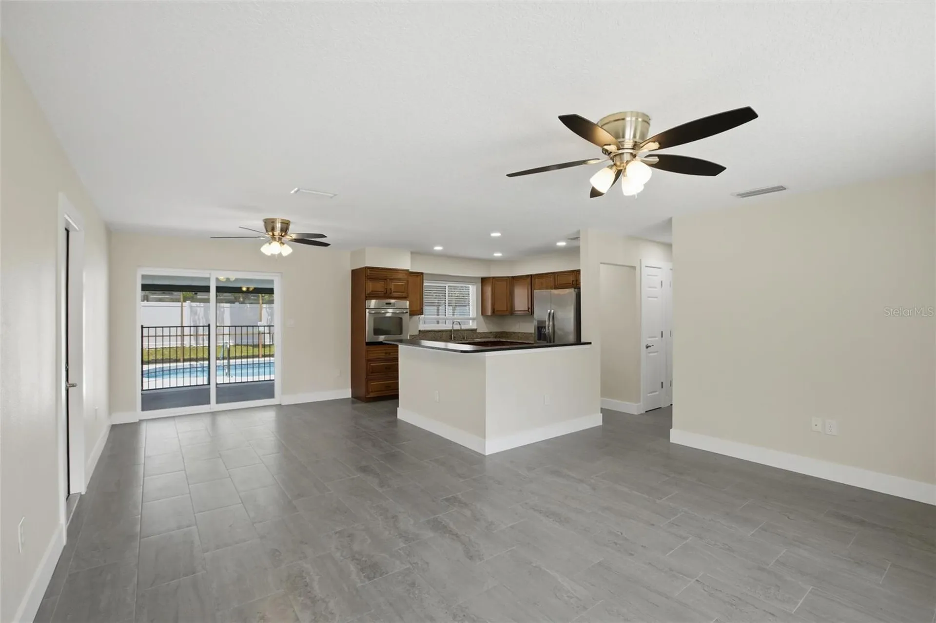 3106 Oxford Drive W Bradenton FL 34205