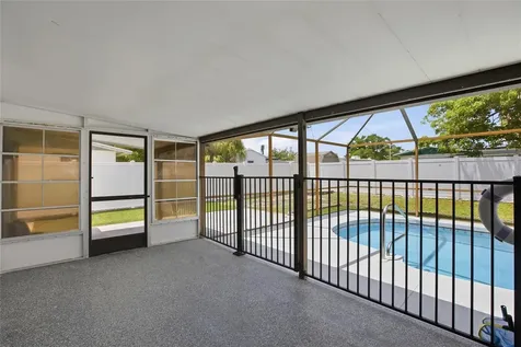 3106 Oxford Drive W Bradenton FL 34205