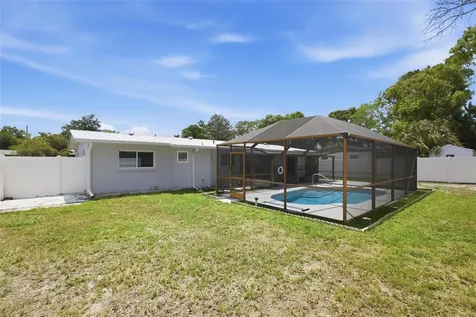 3106 Oxford Drive W Bradenton FL 34205