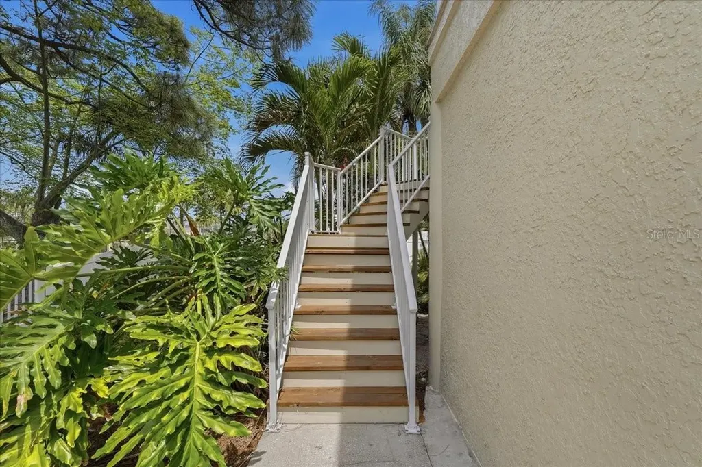 196 Shore Drive Palm Harbor FL 34683