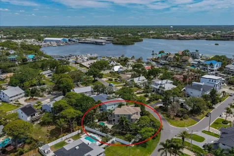 196 Shore Drive Palm Harbor FL 34683