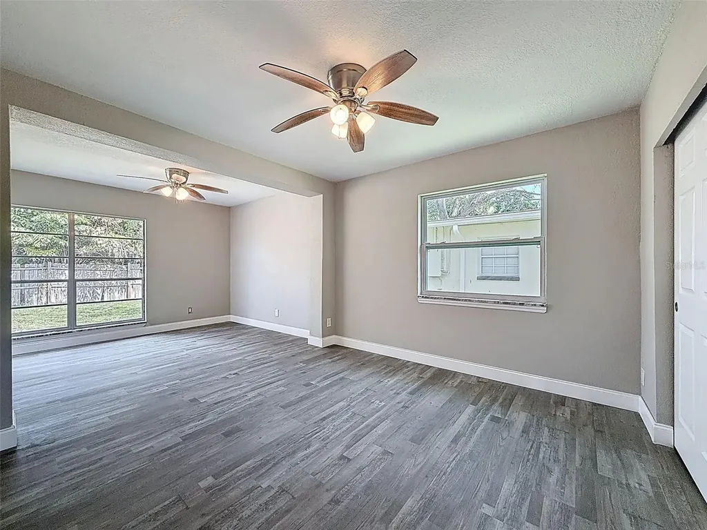 4221 Shore Acres Boulevard NE St Petersburg FL 33703