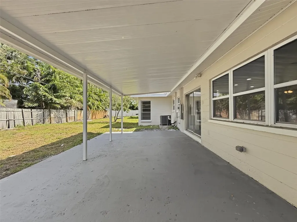 4221 Shore Acres Boulevard NE St Petersburg FL 33703