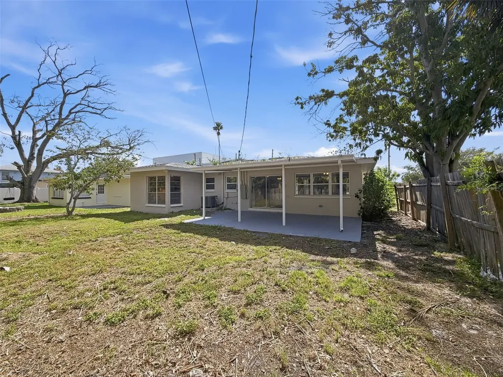 4221 Shore Acres Boulevard NE St Petersburg FL 33703
