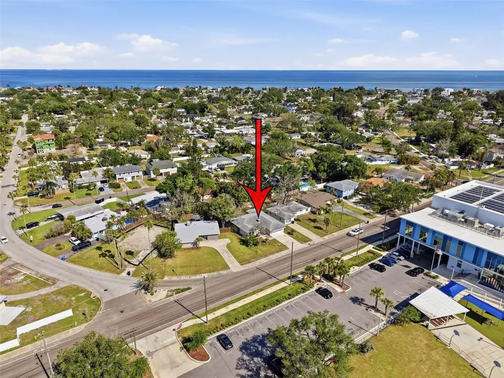 4221 Shore Acres Boulevard NE St Petersburg FL 33703