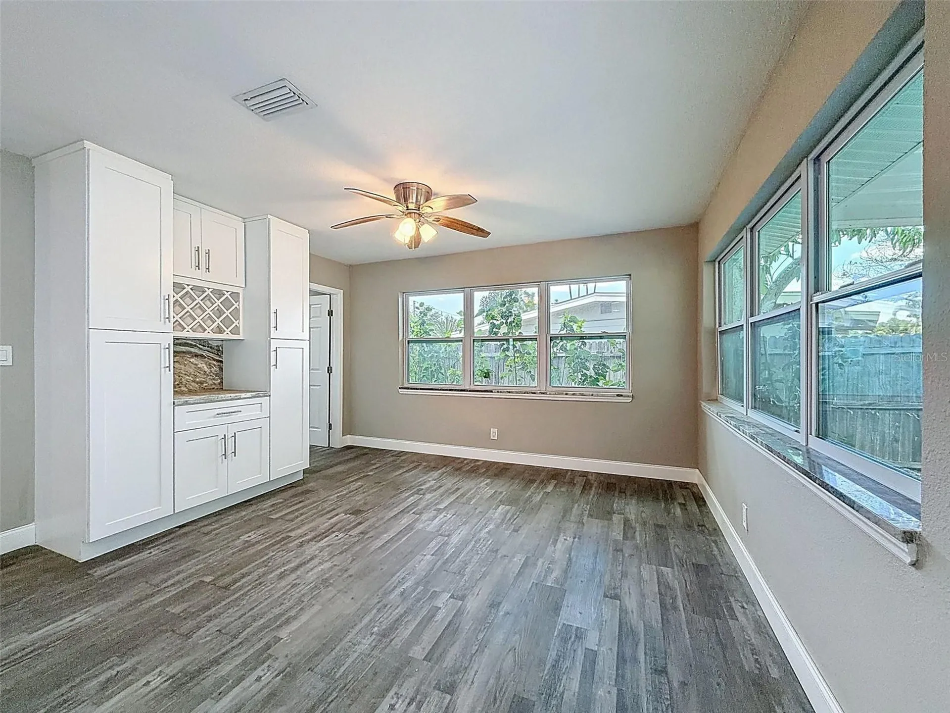 4221 Shore Acres Boulevard NE St Petersburg FL 33703
